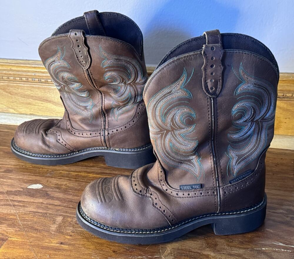 Justin Cowboy Western Boots Brown Embroidered Detail Womens Size 8.5B WKL9984